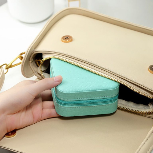 Compact Travel Jewelry Organizer Box | Portable Leather Case with Zipper for Rings, Earrings & Necklaces (Random Color)