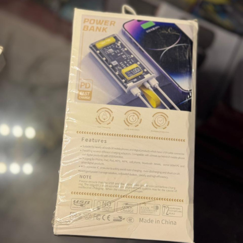 Explorer PowerBank 10000mAh –  Fast Charging | iPhone + Android Supported